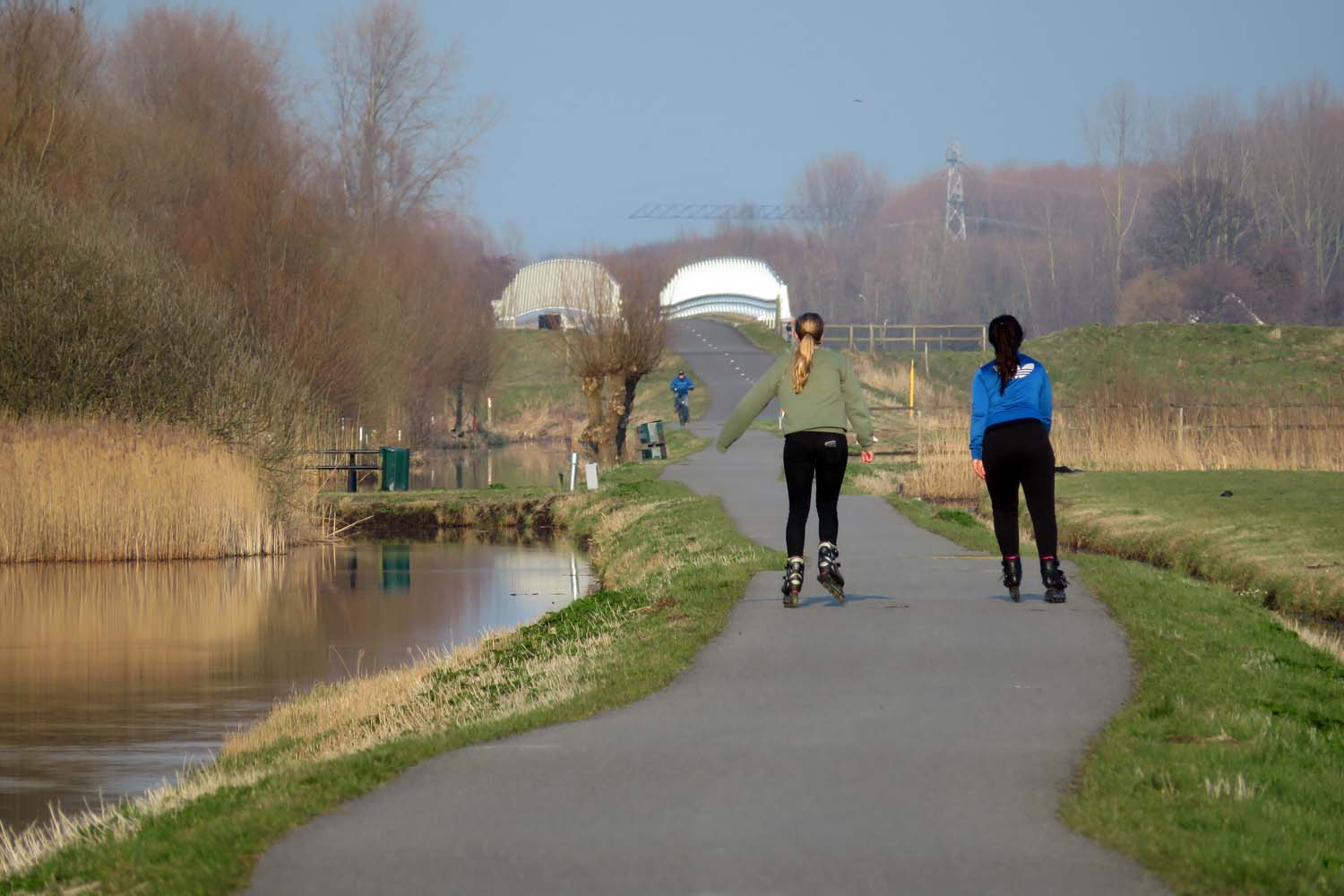 Zuidkade viaduct snelweg A4